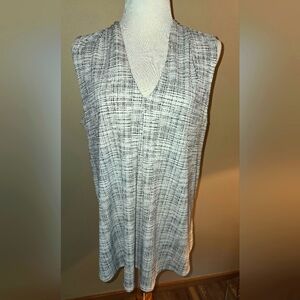 Worthington Black/White Sleeveless V-Neck Blouse Women’s Size XLT